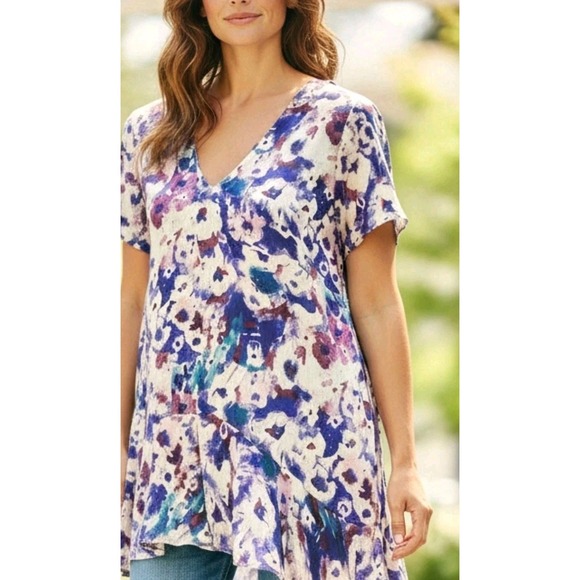 Ralph Lauren Tops - Lauren Ralph Lauren‎ M NWT Asymetrical Ruffle Top Multi Floral Deep-V Silky Poly